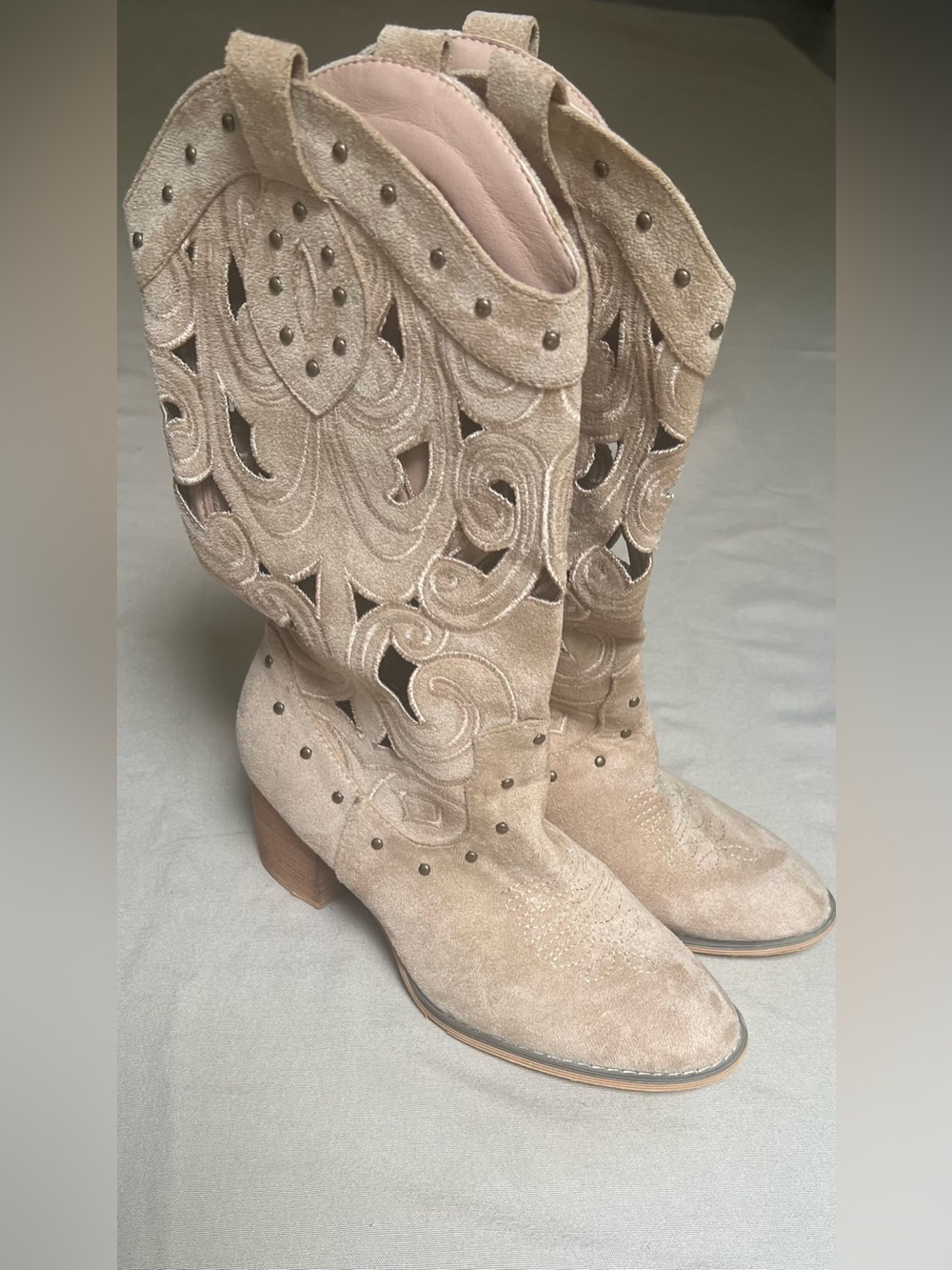 Cowgirl Boots Taupe Faux Suede Studded Mid-Calf Boots EU39 (US 8/8.5)